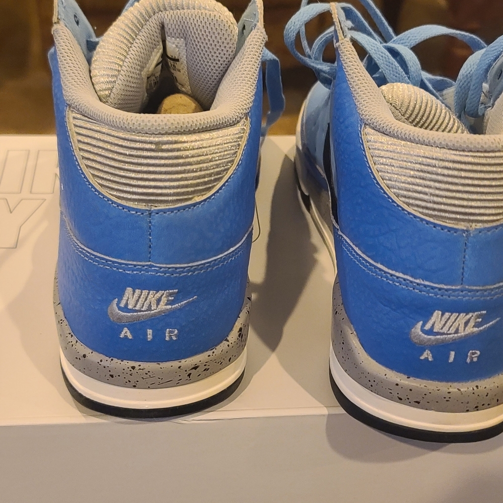 Nike Air Flight Classic Size 8 - image 5